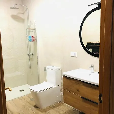Apartamento Rosales Y Jardín