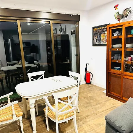 Rosales Y Jardín Apartamento